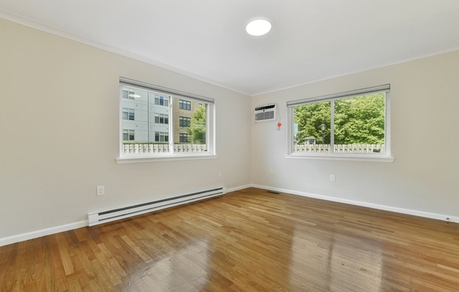 2 beds, 2 baths, 1,060 sqft, $3,700, Unit 106