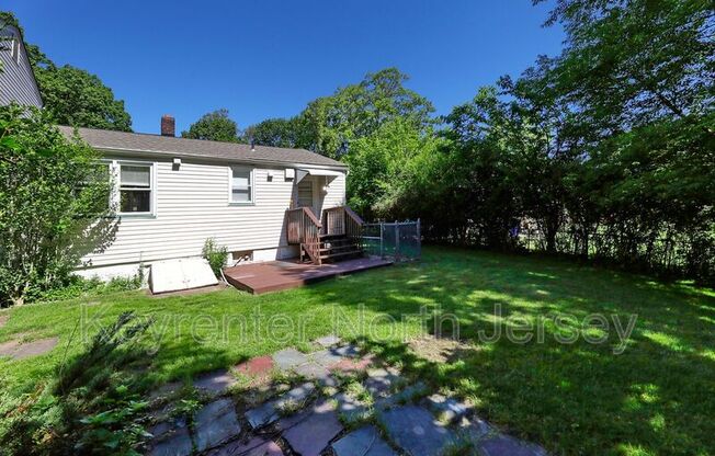14 DE GRAW AVE