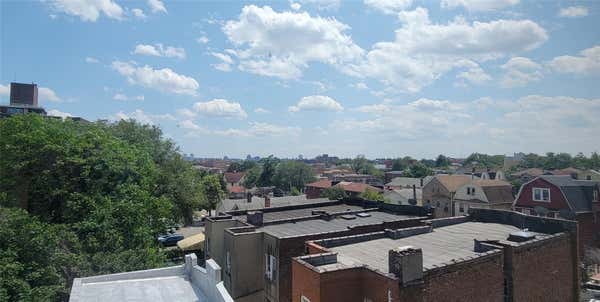 112 2 NORTHERN BLVD