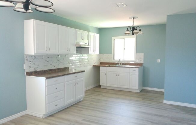 4313 Molina Dr - 2/Bed 1/Bath - $1250/month