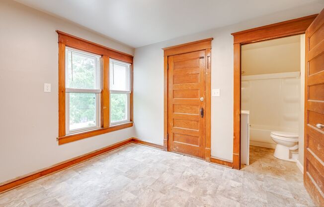 714 S. Memorial Dr.