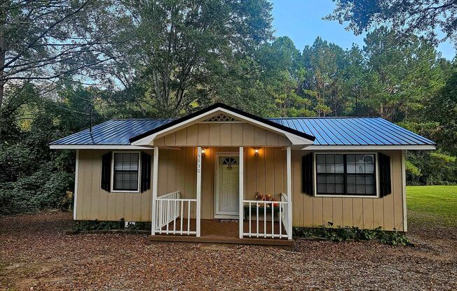 Cute 2 Bedroom 1 Bath Home in Jacksonville