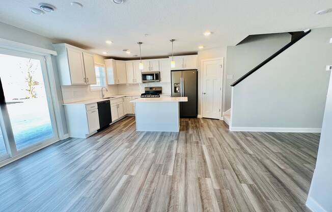 1133 MIDDLEFIELD RD