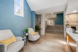 1 bed, 1.5 baths, 869 sqft, $3,950, Unit 201