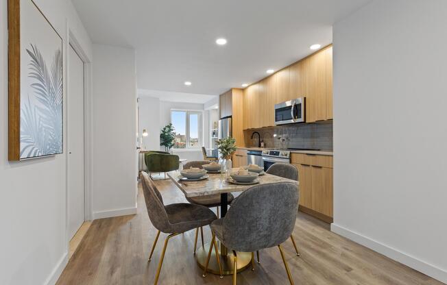2 beds, 2 baths, $4,249, Unit 5D