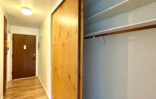Studio, 1 bath, 464 sqft, $1,495, Unit 310