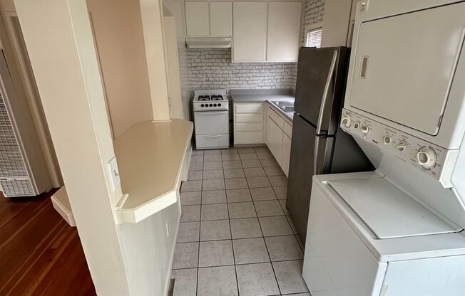 1 bed, 1 bath, $1,895