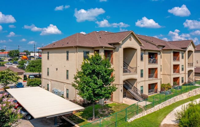 2 beds, 2 baths, 996 sqft, $1,299, Unit 4301