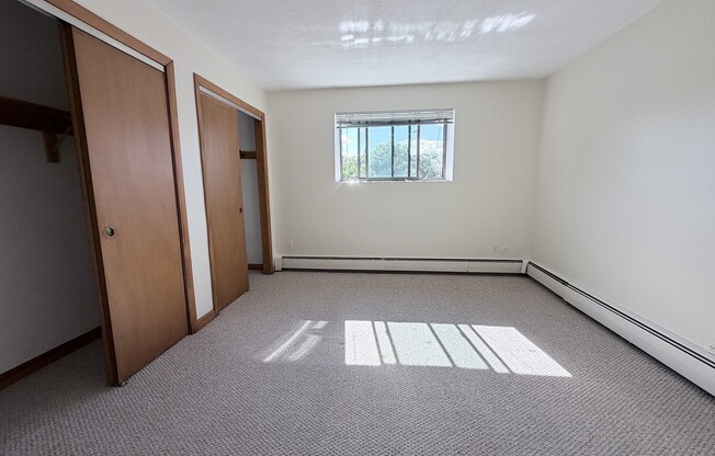 1 bed, 1 bath, 700 sqft, $1,850, Unit 9