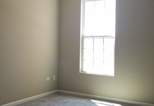 2 beds, 2 baths, $2,045