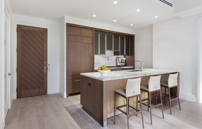 2 beds, 2.5 baths, 1,577 sqft, $19,500, Unit 13P