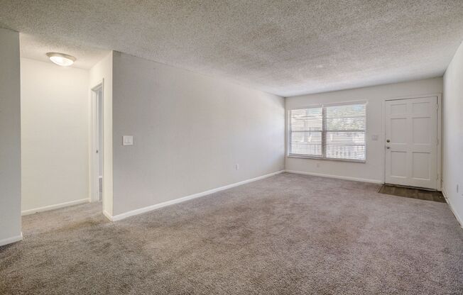 1 bed, 1 bath, 720 sqft, $1,580, Unit 353