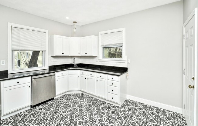 109 WALNUT ST