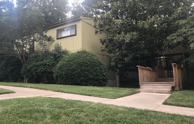 611 Pine Ridge Place