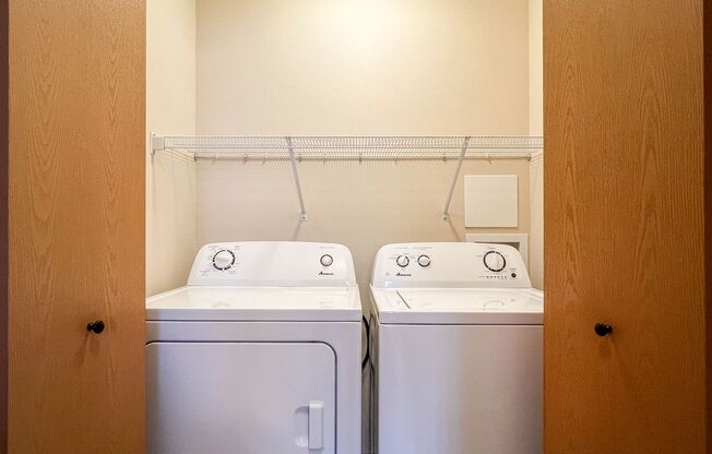 3 beds, 2 baths, 1,265 sqft, $1,620, Unit ML 525-08