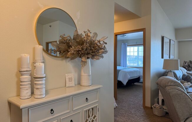 2 beds, 2 baths, 1,094 sqft, $1,175