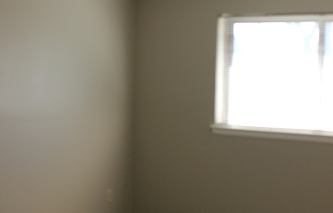 Ready to Move in... Do not miss this house !!!!