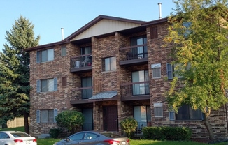 9025 LINCOLN CT