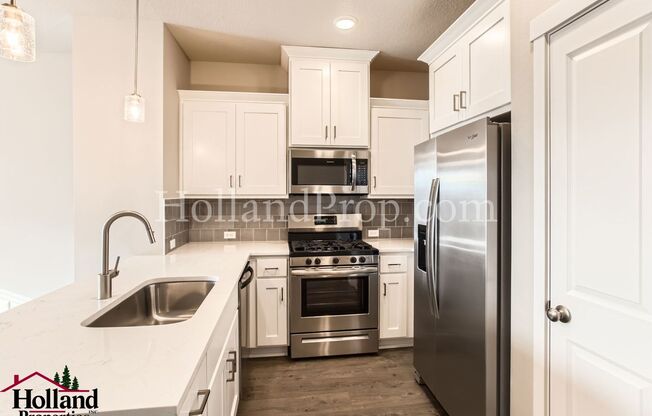 2 beds, 2.5 baths, $2,195