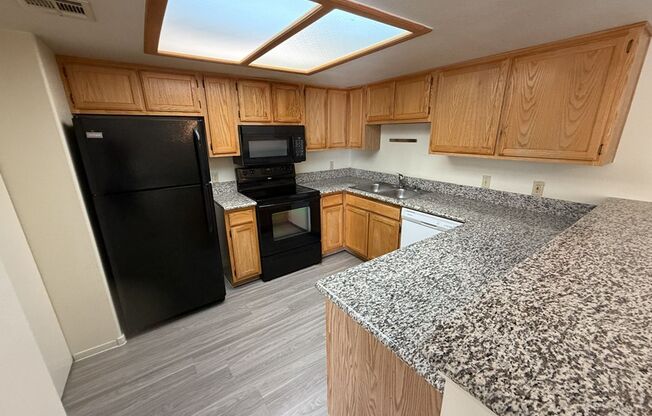 BEAUTIFUL CORNER UNIT CONDO!