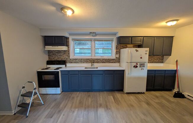 Campbell Ave Apartments