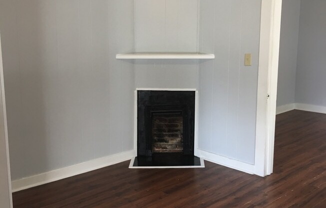 Your Own Home and Yard Centrally Located 3 Bedroom - $100 Off for First 3 Months!