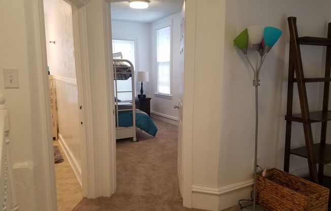 3 beds, 1 bath, $3,100