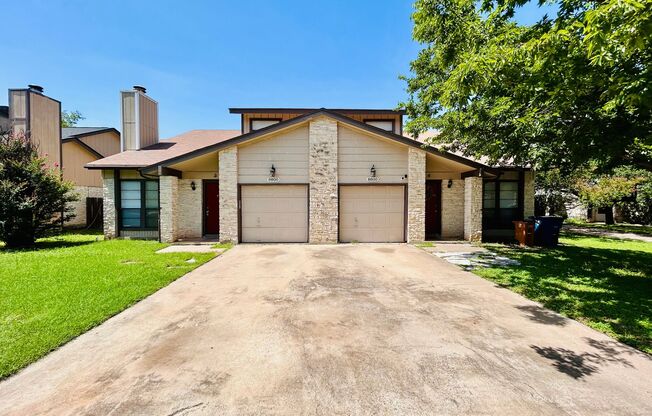 8800 CLEARBROOK TRL