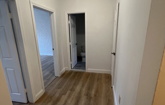 2 beds, 1 bath, $3,350, Unit 301