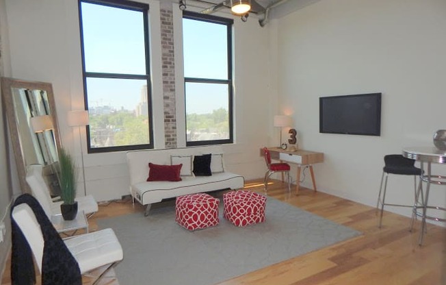 Lofts at Euclid