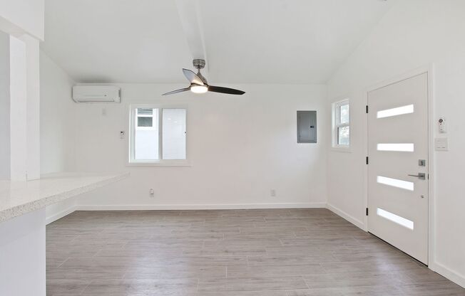 2641 Riverside Terrace