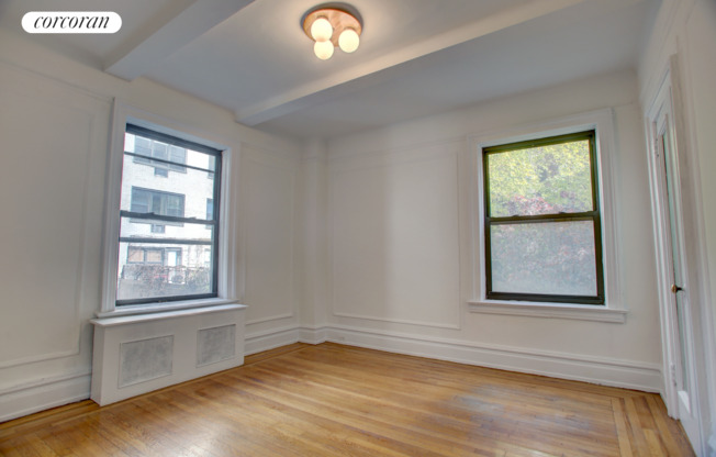 315 W 102 ST