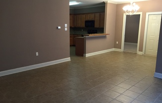 2 beds, 2 baths, $1,400