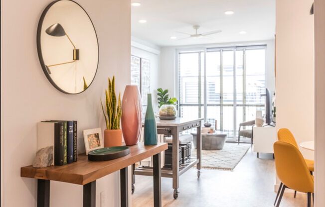 1 bed, 1 bath, 645 sqft, $1,750, Unit 208