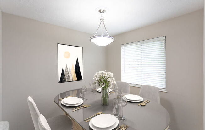 Elegant Dining Space at Chinoe Creek Apartments, PRG Real Estate Management, Lexington, KY, 40502