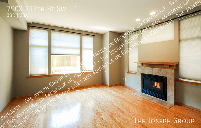 7903 212 ST SW