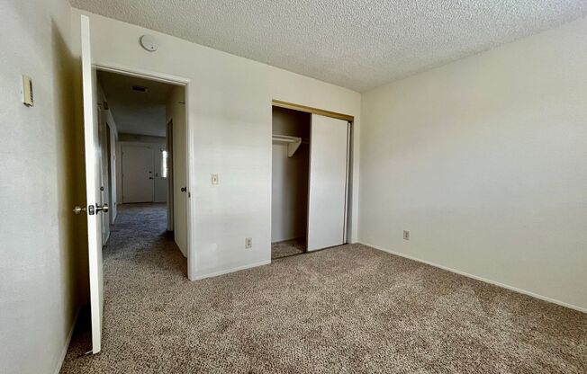 2 beds, 1 bath, $1,950, Unit 10