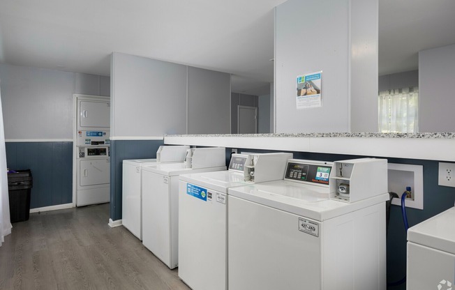 Laundry Center