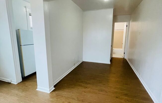 Studio, 1 bath, 450 sqft, $1,450, Unit 318