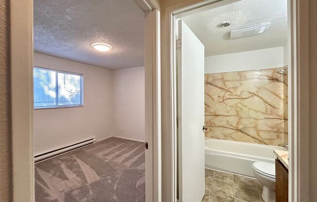 2 beds, 1 bath, 720 sqft, $1,125, Unit 5