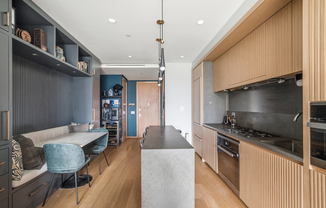 1 bed, 1.5 baths, 990 sqft, $14,500, Unit N8A