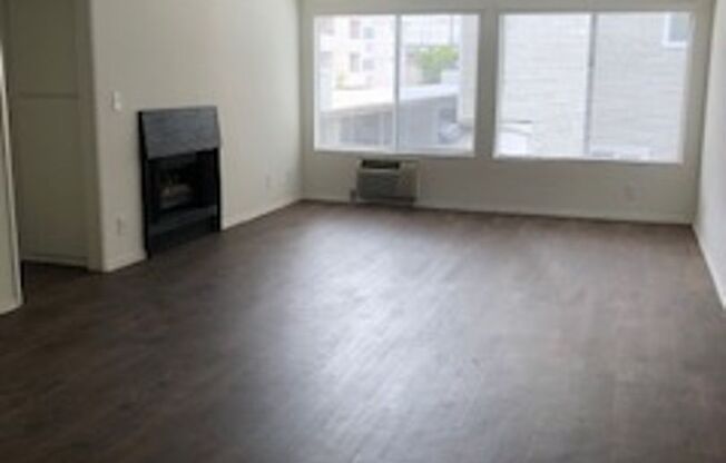 1820 Bentley Ave.