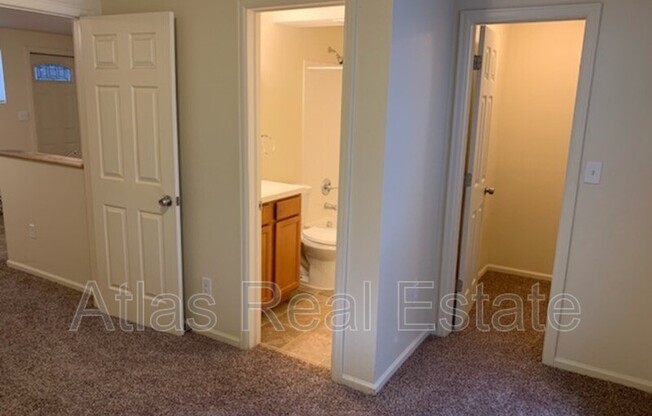 1865 W MOSIER PL
