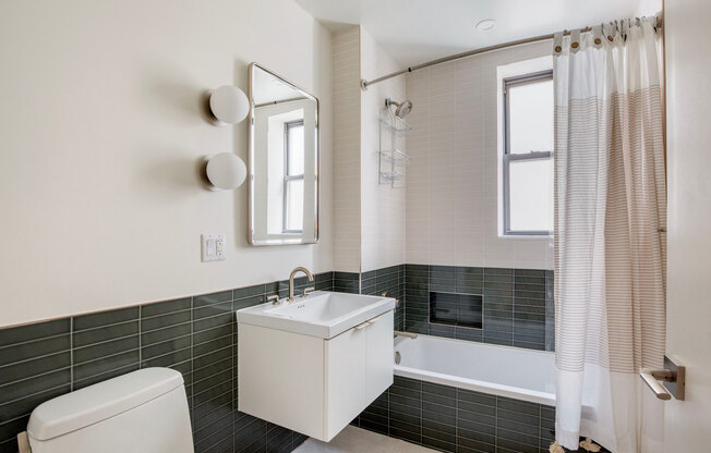 1 bed, 1 bath, 453 sqft, $5,570, Unit 52