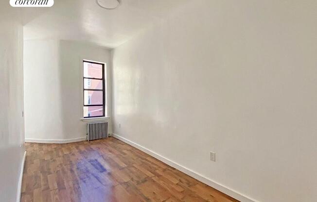 1348 PUTNAM AVE