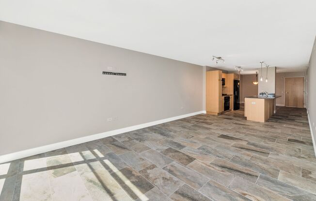 2 beds, 2 baths, $2,945, Unit # 603