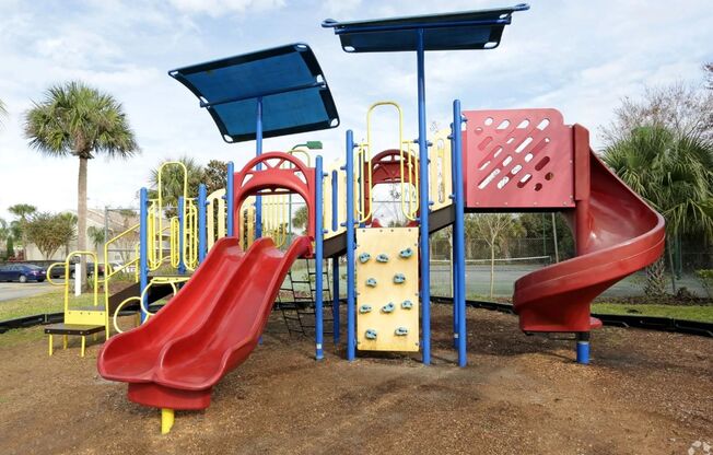 1 bed, 1 bath, 728 sqft, $1,320