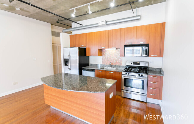 111 S Morgan St, Chicago IL 520