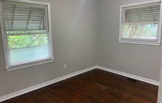 3 beds, 1 bath, $1,325