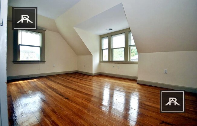 58 ENGLEWOOD AVE